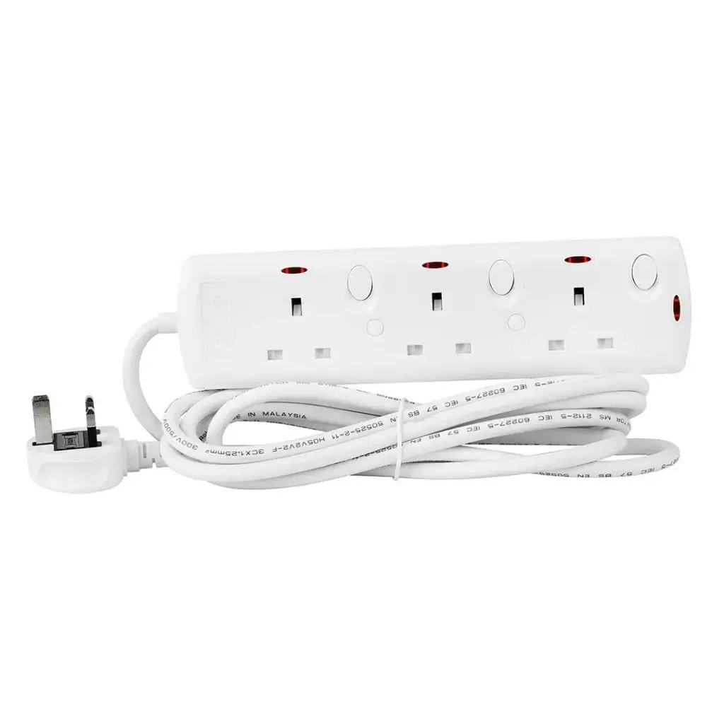 Terminator 3 Way UK Power Extension Socket, Individual Switches, Indicators, 1.25mm² Cable 5M & 13A Fused Plug